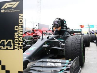 Türkiye GP Sonrası Lewis Hamilton'un Sevinci